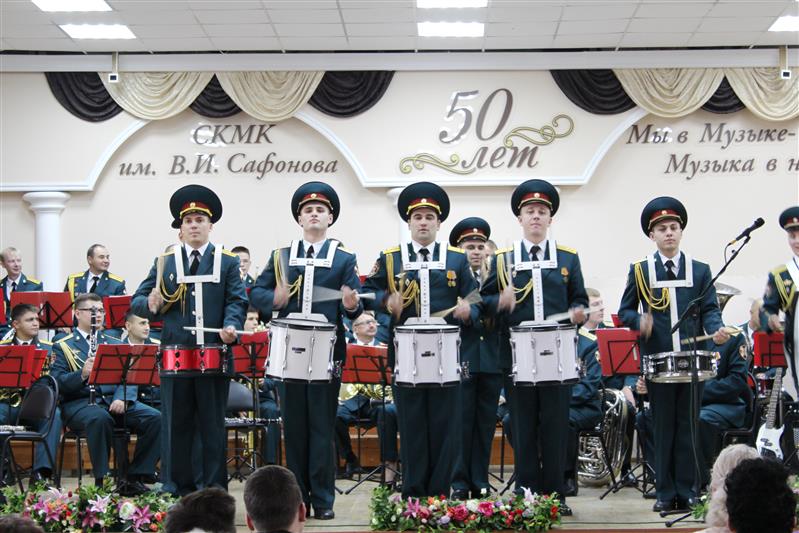 Военный оркестр Северо-Кавказского округа Росгвардии дал концерт в Минеральных Водах