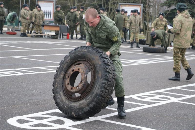 В Подмосковье состоялась военизированная спортивная эстафета, посвященная 85-летию со дня рождения генерал-полковника Юрия Шаталина