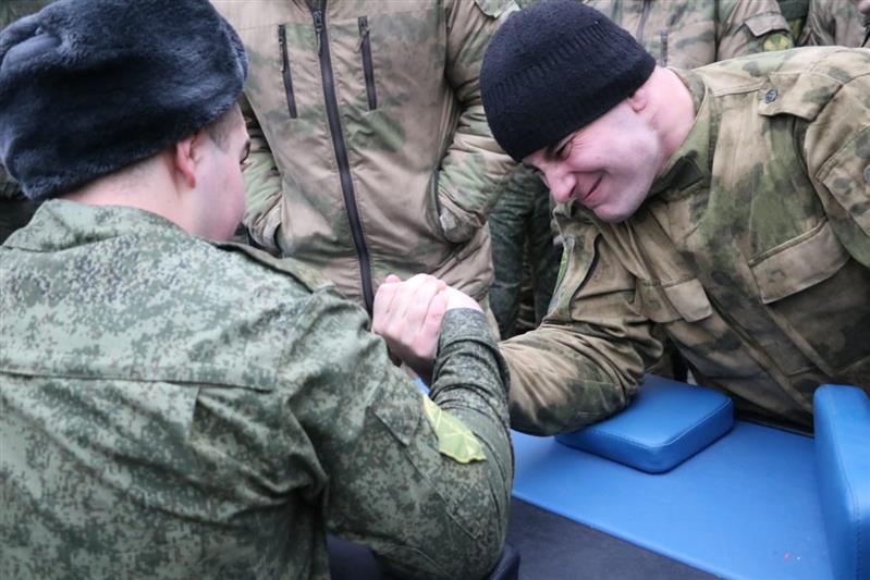 В Подмосковье состоялась военизированная спортивная эстафета, посвященная 85-летию со дня рождения генерал-полковника Юрия Шаталина