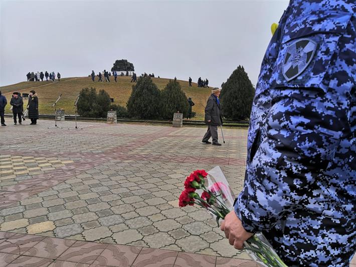 Росгвардия обеспечила правопорядок во время мероприятия, посвящённого Дню памяти жертв депортации калмыцкого народа