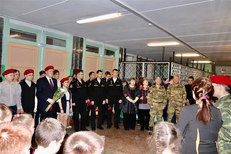 В Архангельской области установили третью мемориальную доску в память о военнослужащем Росгвардии