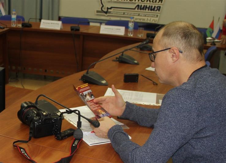 В Тюмени офицеры Росгвардии рассказали журналистам о мерах обеспечения безопасности граждан в новогодние праздники 