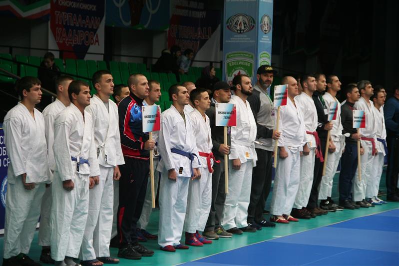 В Грозном стартовал чемпионат Северо-Кавказского округа Росгвардии по рукопашному бою (фото, видео)