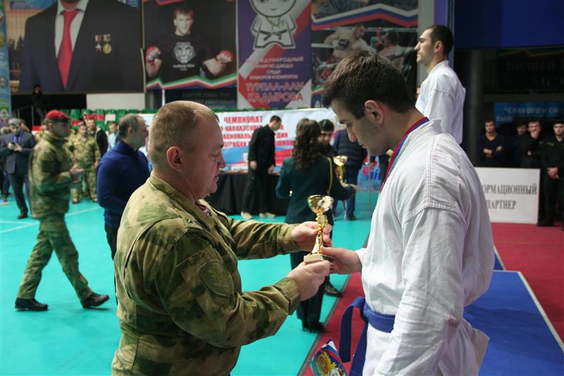 Определились победители чемпионата Северо-Кавказского округа Росгвардии  по рукопашному бою (видео)