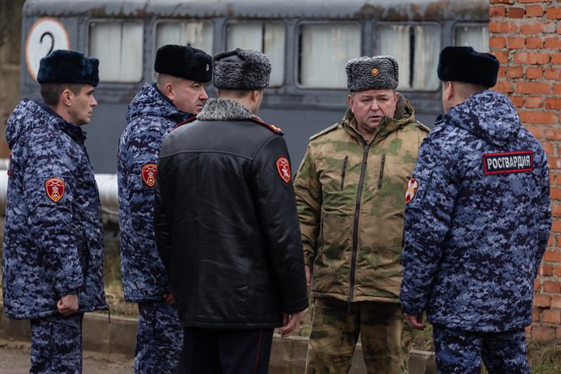 Заместитель командующего Центральным округом Росгвардии подвёл итоги работы в смоленском областном управлении ведомства