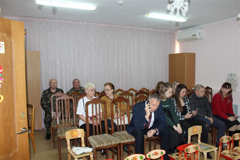 В Ставрополе сотрудники ОМОН поздравили воспитанников  подшефного Дома ребенка 