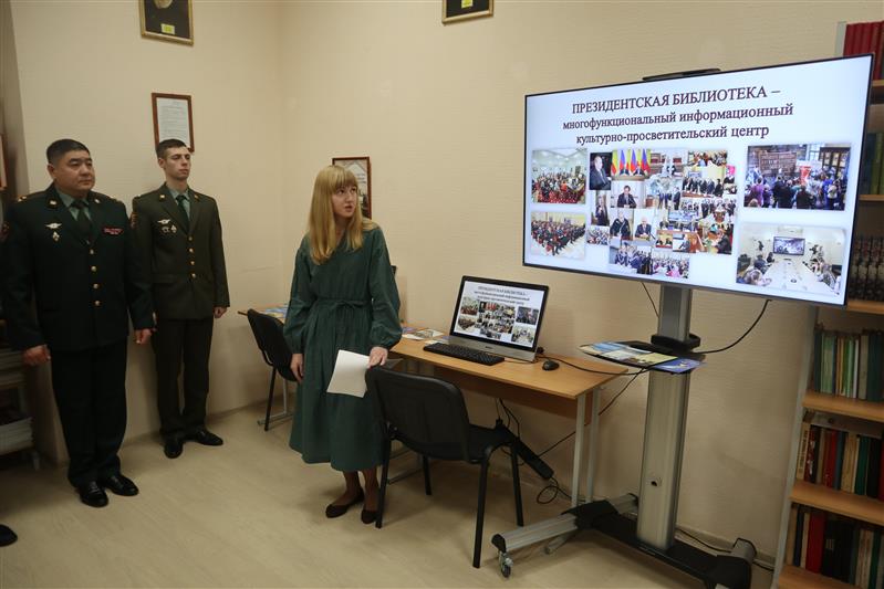 В Северо-Западном округе Росгвардии почтили память военнослужащих бригады оперативного назначения, погибших при исполнении воинского долга 