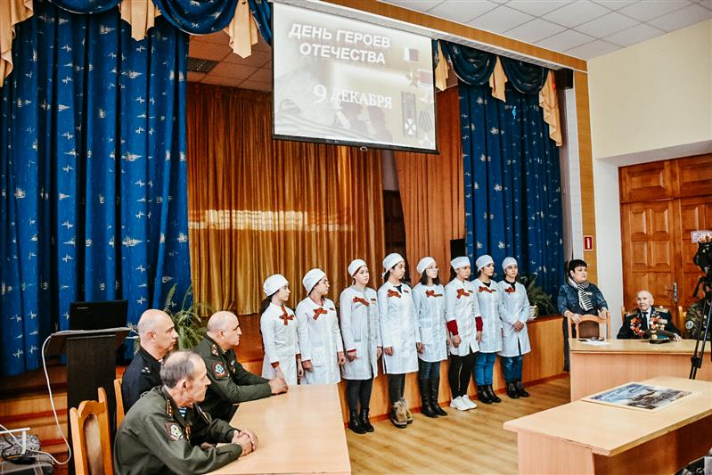 Росгвардейцы из Адыгеи провели в школах уроки мужества  