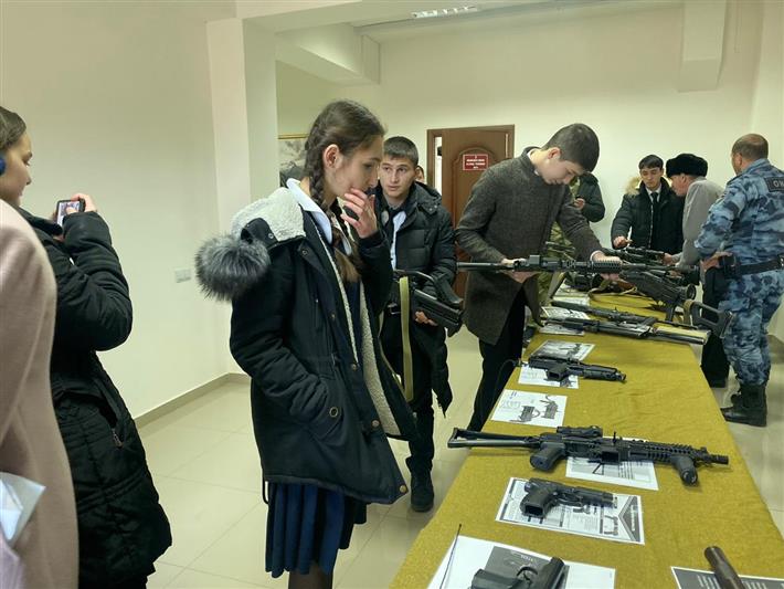 В Северо-Кавказском округе Росгвардии прошли мероприятия, посвященные Дню Конституции Российской Федерации