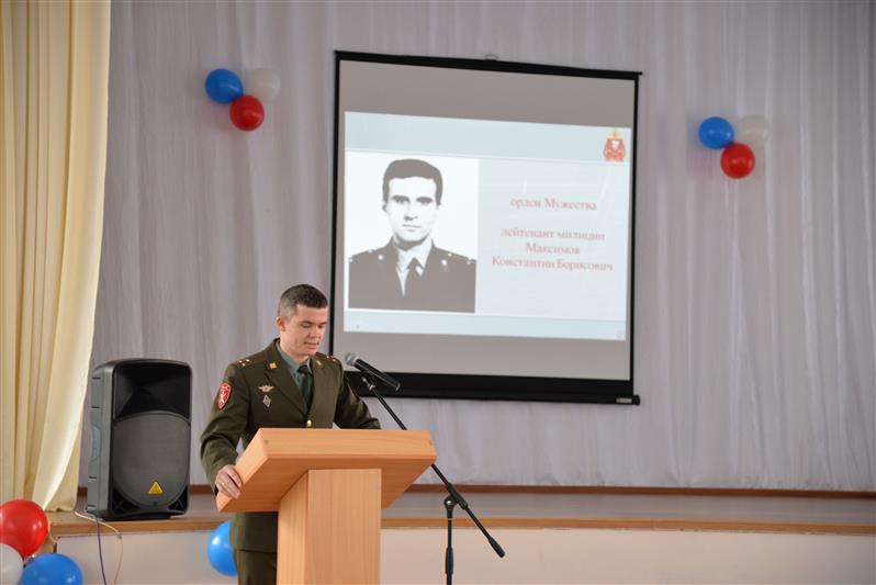 Зауральские росгвардейцы провели мероприятия патриотической направленности с подрастающим поколением