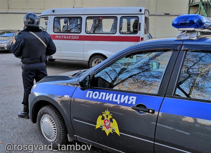 В Тамбове сотрудниками Росгвардии задержан вооружённый дебошир 