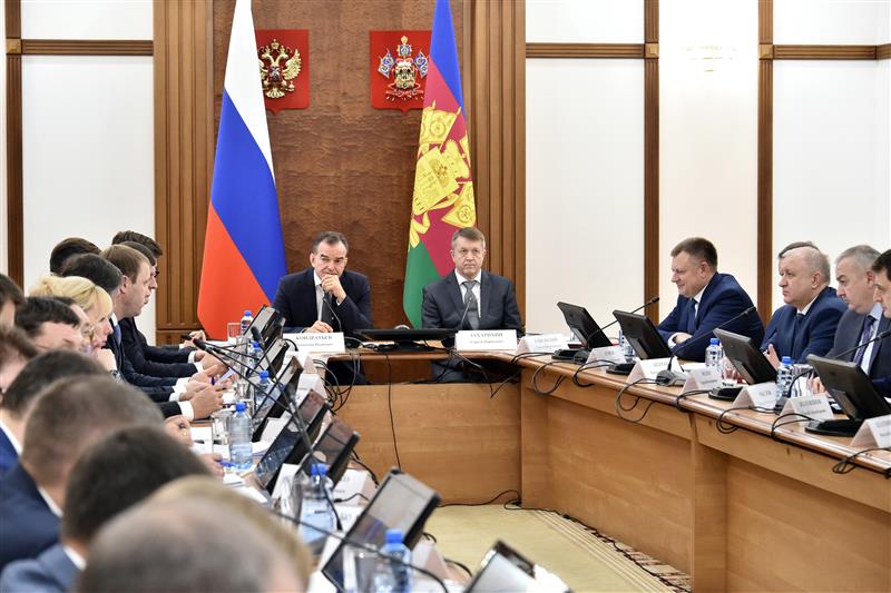 Начальник Главного управления Росгвардии по Краснодарскому краю принял участие в заседании Антитеррористической комиссии региона