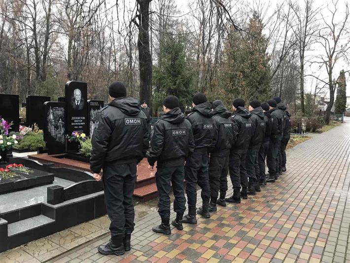 В Северо-Западном округе Росгвардии прошли памятные мероприятия, посвященные Дню Героев Отечества