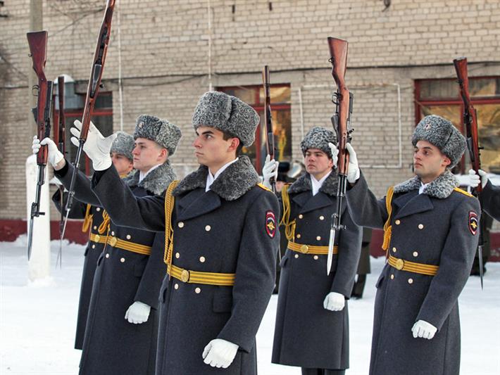Призывники из Алтайского края отправились служить в Росгвардию