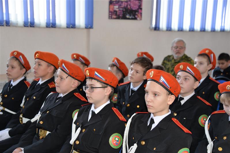 Зауральские росгвардейцы провели  мероприятия патриотической направленности с подрастающим поколением