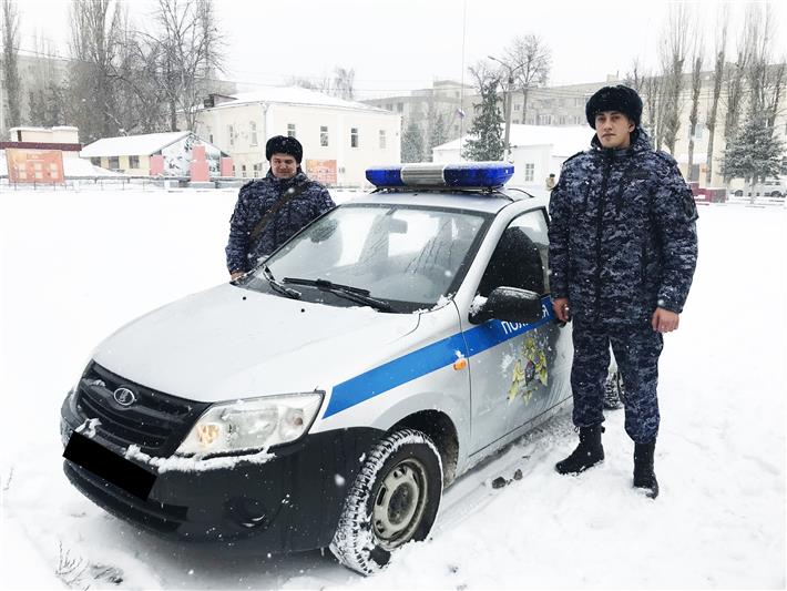 В Воронежской области росгвардейцы задержали пьяного водителя