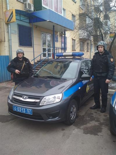 Росгвардейцы оказали помощь пожилому жителю Орла, которому внезапно стало плохо