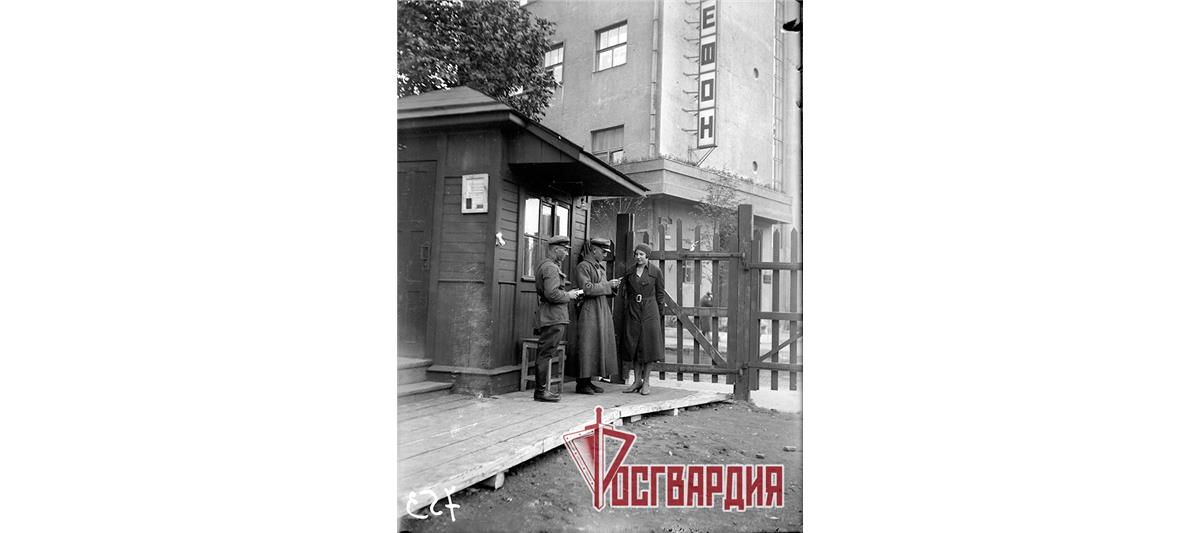 РОСГВАРДИЯ ВПЕРВЫЕ ПУБЛИКУЕТ УНИКАЛЬНЫЕ  100-ЛЕТНИЕ ФОТОГРАФИИ О ВОЕННОСЛУЖАЩИХ ДИВИЗИИ ИМ.Ф.Э.ДЗЕРЖИНСКОГО