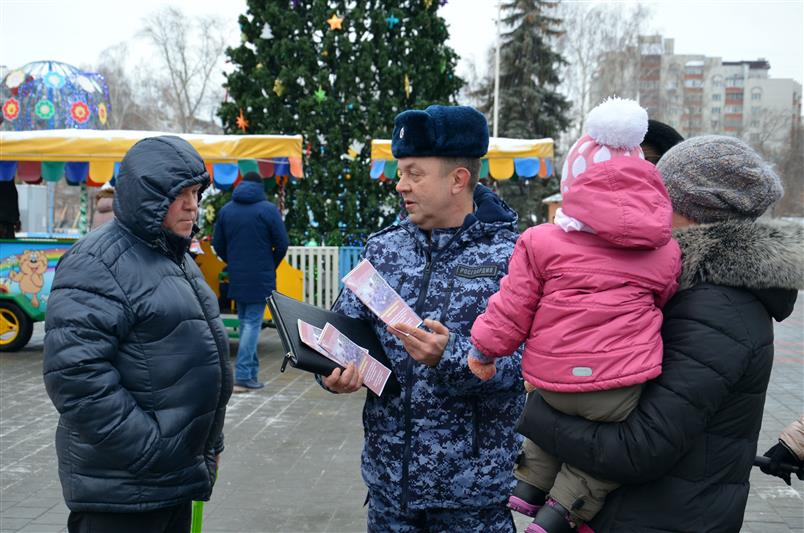 В Тамбове Росгвардия проводит акцию «Безопасный новый год».