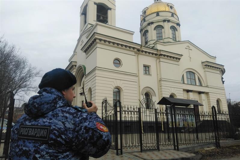 Росгвардейцы Южного округа обеспечили безопасность граждан в период празднования Крещения Господня