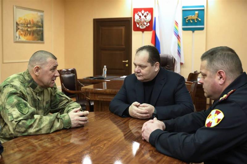 Командующий Восточным округом проинспектировал Управление Росгвардии по Еврейской автономной области