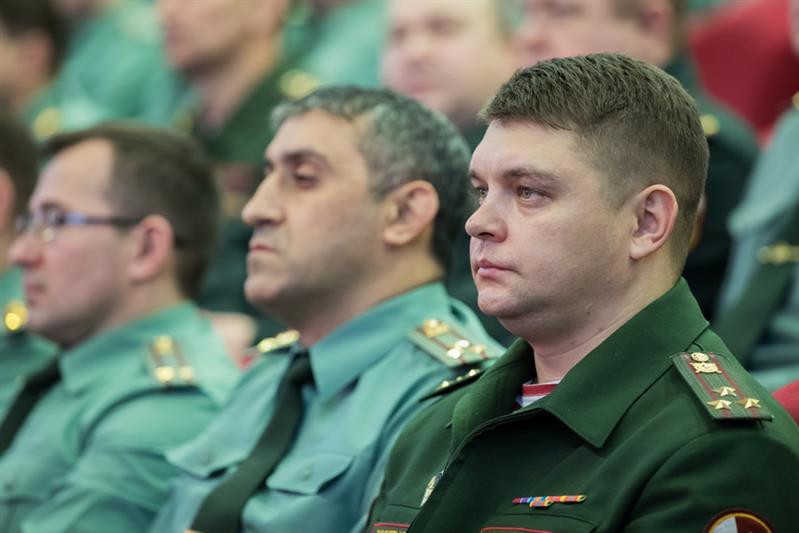 В Центральном аппарате Росгвардии прошёл показ художественного фильма «Огненная дуга», повествующего о грандиозной битве на Курской дуге летом 1943 года
