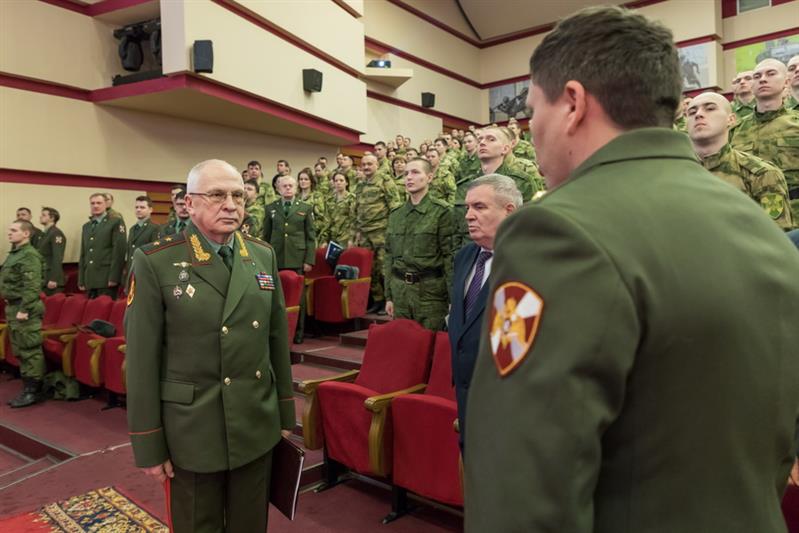 В Росгвардии состоялась тематическая встреча «Непокоренный город», посвящённая 76-летию снятия блокады Ленинграда