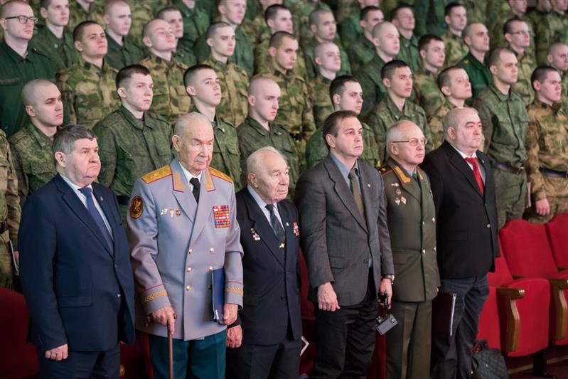 В Росгвардии состоялась тематическая встреча «Непокоренный город», посвящённая 76-летию снятия блокады Ленинграда