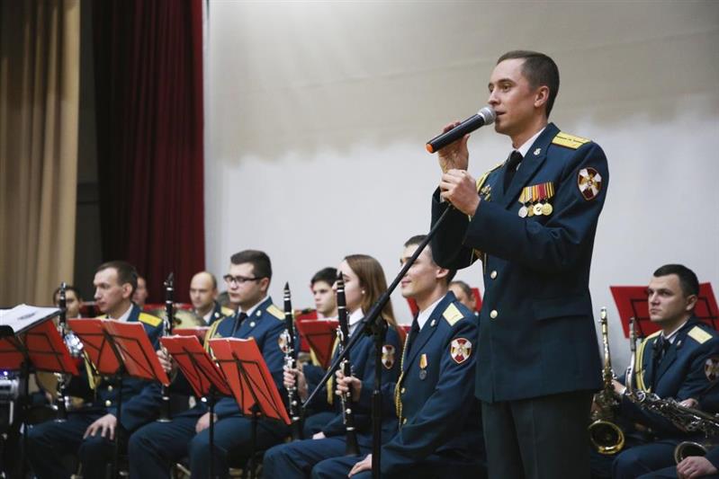 Командующий Северо-Кавказским округом Росгвардии поздравил журналистов с профессиональным праздником