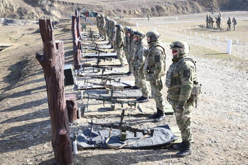 В грозненском соединении Росгвардии проходят учебно-методические сборы со специалистами 