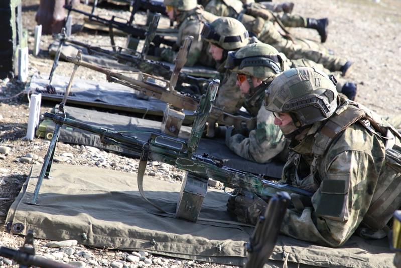 В грозненском соединении Росгвардии проходят учебно-методические сборы со специалистами 
