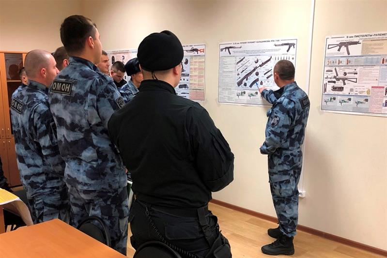 В Уральском округе Росгвардии стартовал зимний период обучения