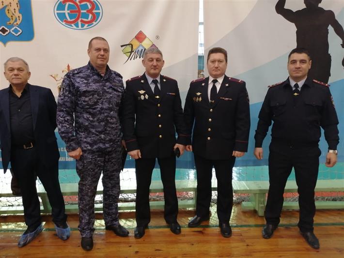 В Свердловской области состоялся турнир по греко-римской борьбе в память о погибших сотрудниках органов правопорядка