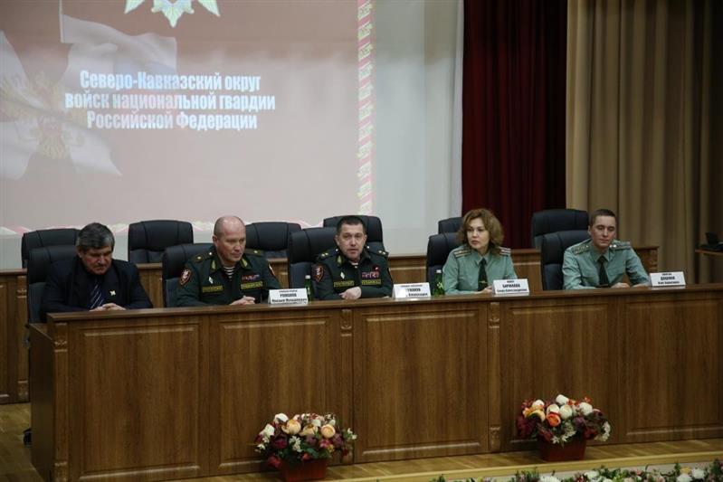 Командующий Северо-Кавказским округом Росгвардии поздравил журналистов с профессиональным праздником