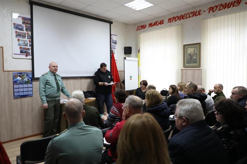 Офицеры управления Северо-Кавказского округа Росгвардии обсудили с представителями школ планы совместных патриотических мероприятий