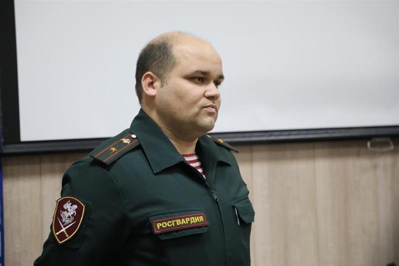 Офицеры управления Северо-Кавказского округа Росгвардии обсудили с представителями школ планы совместных патриотических мероприятий