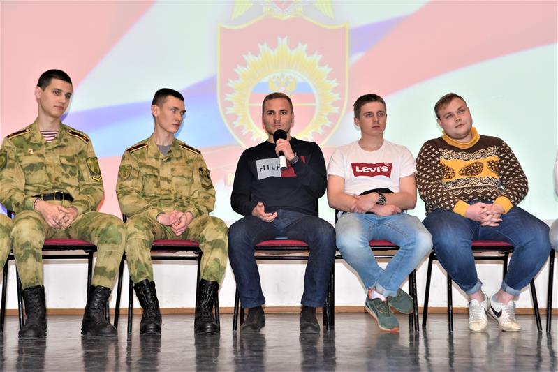 Кадеты МПКУ им. М.А. Шолохова встретились с курсантами военных институтов Росгвардии