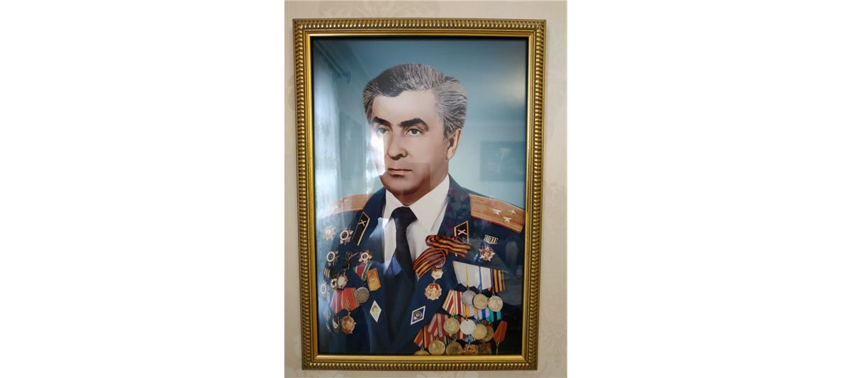 В Дагестане военнослужащие Росгвардии навестили участников Сталинградской битвы
