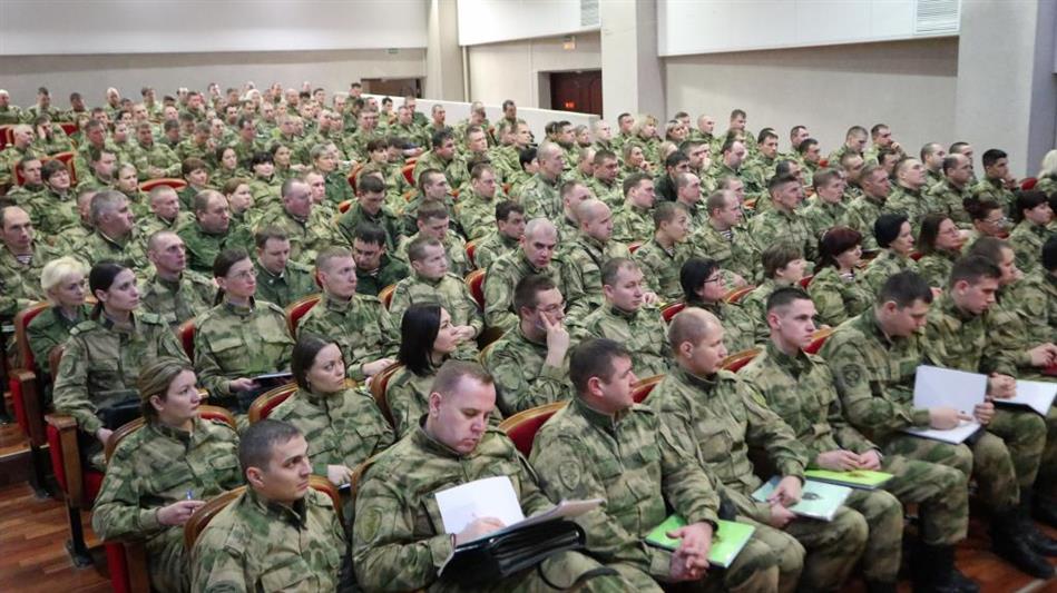В Уральском округе Росгвардии стартовал зимний период обучения