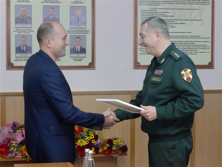 Командующий Центральным округом Росгвардии провел круглый стол с представителями средств массовой информации (фото, видео)