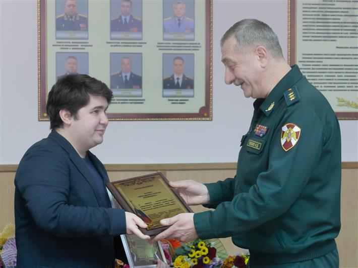 Командующий Центральным округом Росгвардии провел круглый стол с представителями средств массовой информации (фото, видео)
