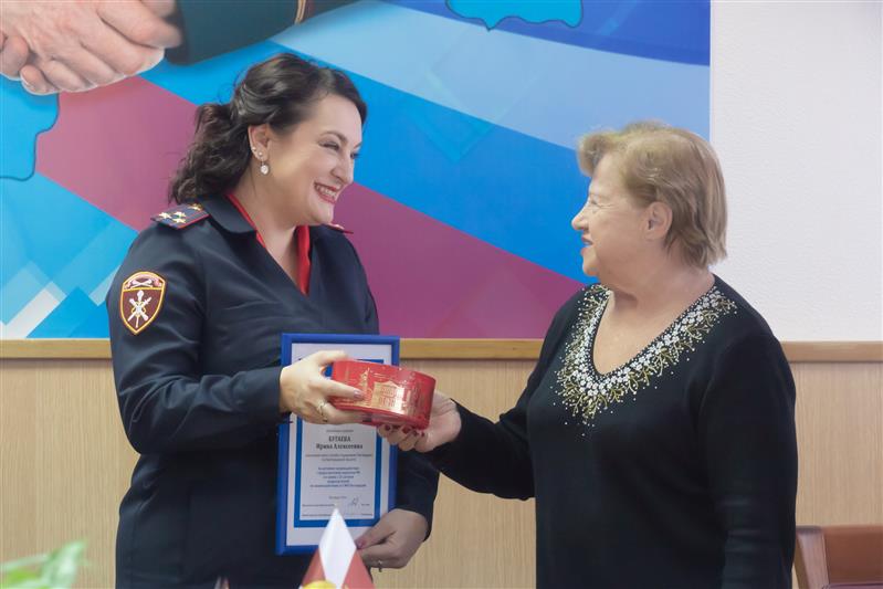 Командующий Центральным округом Росгвардии провел круглый стол с представителями средств массовой информации (фото, видео)