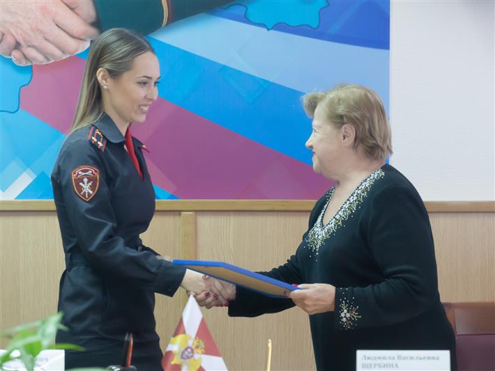 Командующий Центральным округом Росгвардии провел круглый стол с представителями средств массовой информации (фото, видео)