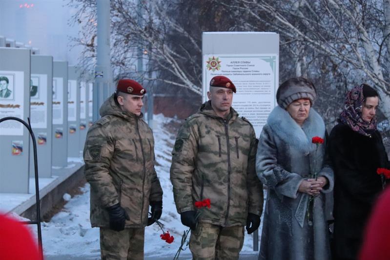 Забайкальские росгвардейцы почтили память Героя России сержанта Евгения Эпова, погибшего при исполнении служебного долга (видео)