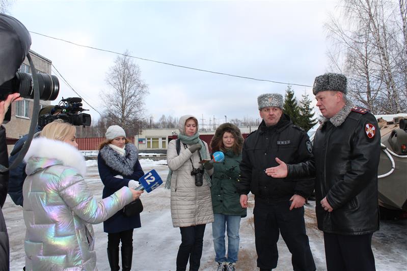 Начальник вологодского областного управления Росгвардии в ходе встречи с череповецкими журналистами поблагодарил их за совместную работу