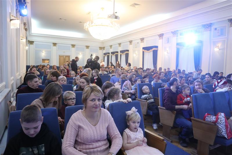 В Северной столице проведено благотворительное мероприятие для детей погибших сотрудников и военнослужащих 