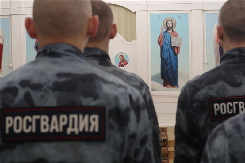Росгвардейцы Северо-Западного округа приняли участие в мероприятиях, приуроченных к 76-летию со дня снятия блокады Ленинграда