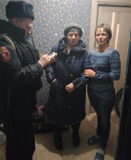 Росгвардейцы помогли вернуться домой пожилой жительнице  Ярославля, которую разыскивали родственники
