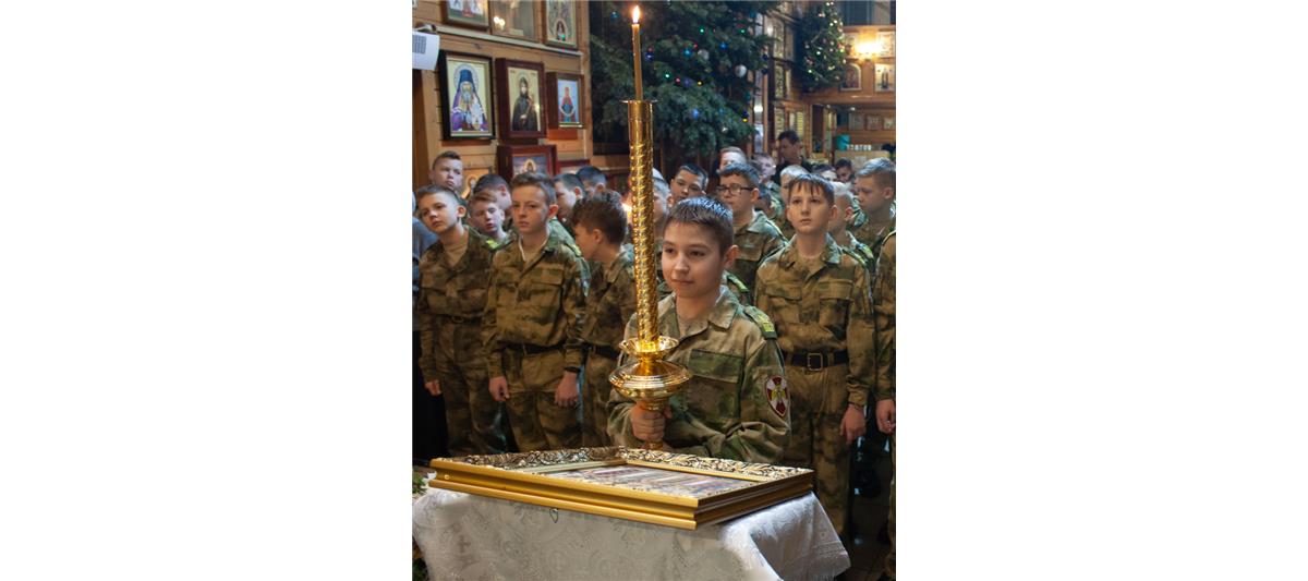 Воспитанники МПКУ им. М.А. Шолохова приняли участие в божественной литургии