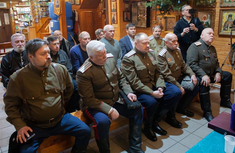 В храме при МПКУ им. М.А. Шолохова почтили память жертв политики расказачивания
